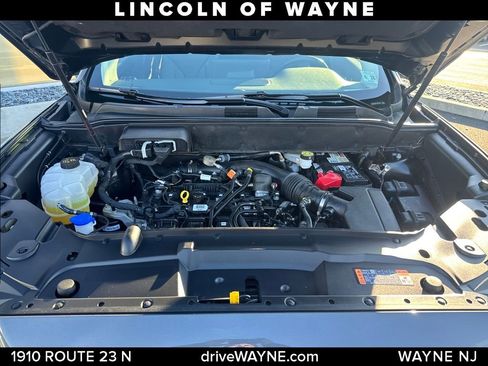 Certified 2022 Lincoln Nautilus Reserve image 29