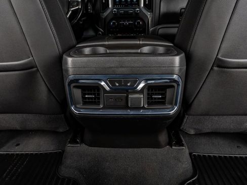 Used 2021 Chevrolet Silverado 2500 LTZ w/ LTZ Plus Package image 32