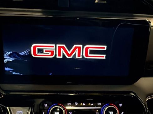 New 2026 GMC Sierra 2500 AT4X image 27