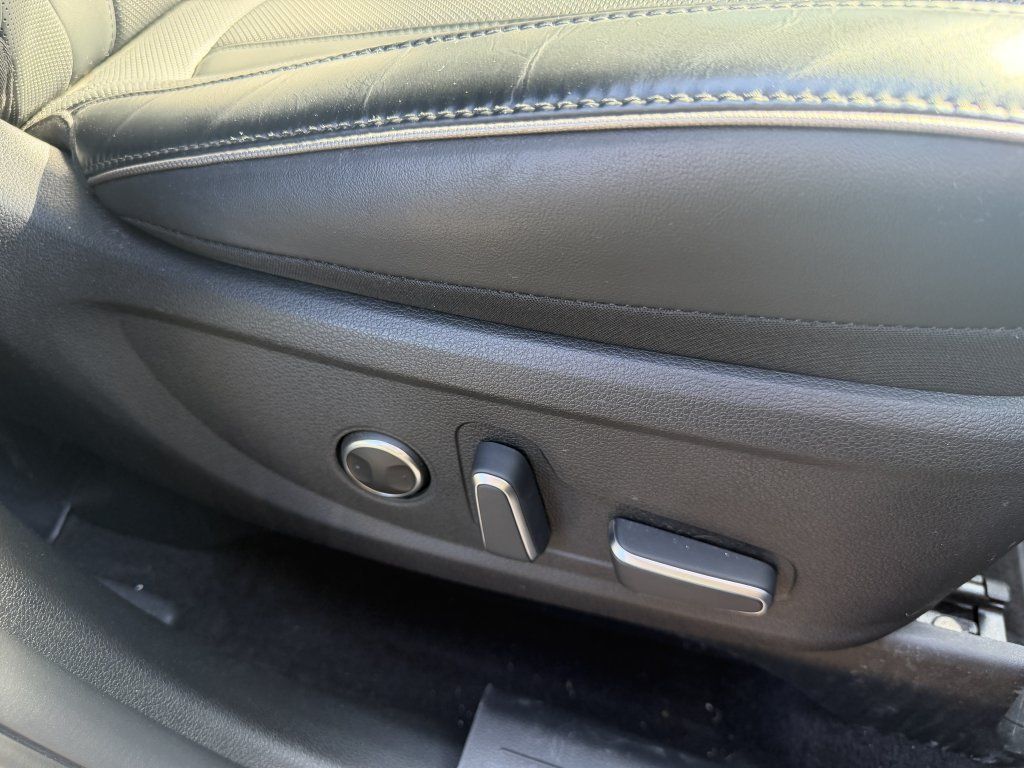 Used 2024 Hyundai Palisade Calligraphy FWD image 23