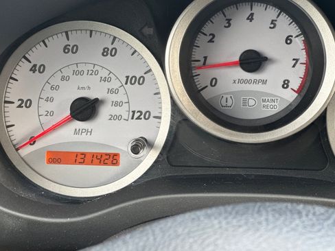 Used 2005 Toyota RAV4 Base image 24