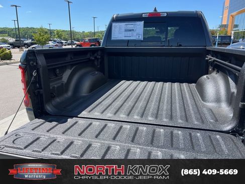New 2026 RAM 1500 Big Horn AWD/4WD image 18