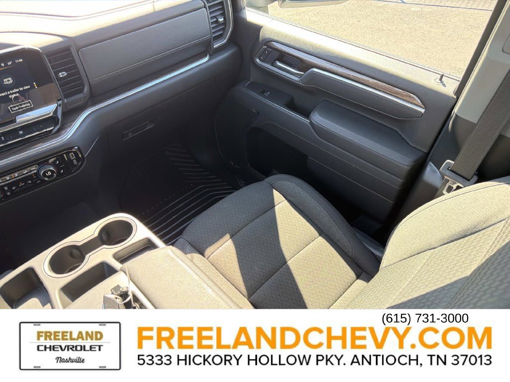 Used 2025 Chevrolet Silverado 2500 LT w/ Safety Package AWD/4WD image 15