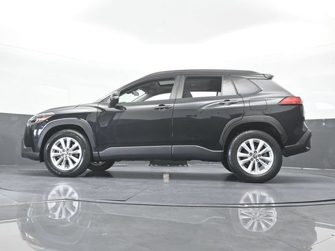 Used 2022 Toyota Corolla Cross LE w/ Moonroof Package FWD image 51