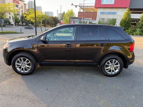 Used 2014 Ford Edge SEL w/ Driver Entry Package AWD/4WD image 11