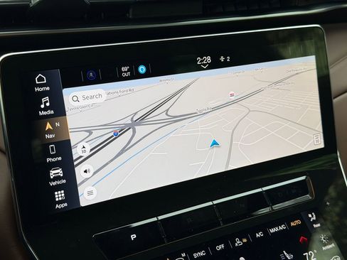 New 2026 Maserati Grecale Modena image 21