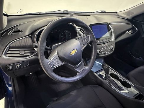 Used 2019 Chevrolet Malibu LT FWD image 20