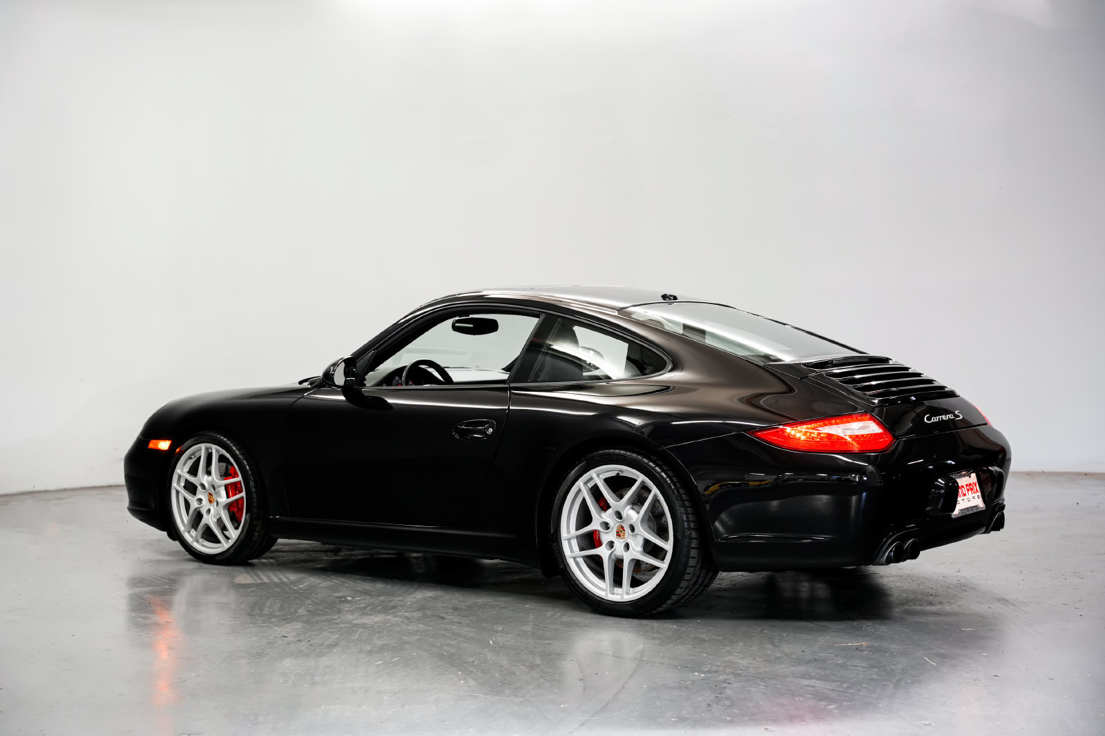 Used 2011 Porsche 911 Carrera S RWD image 8