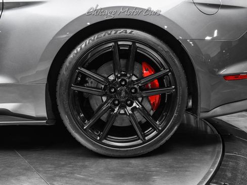 Used 2021 Ford Mustang Shelby GT500 w/ Technology Package RWD image 46