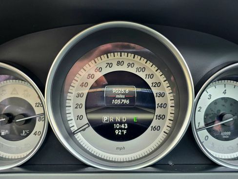 Used 2013 Mercedes-Benz C 250 Sedan image 30