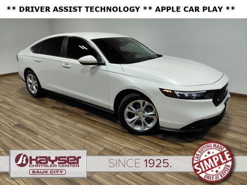 Used 2023 Honda Accord LX image 1