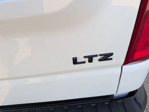 New 2026 Chevrolet Silverado 1500 LTZ w/ Z71 Off-Road Package image 12