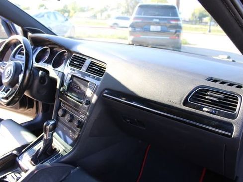Used 2015 Volkswagen GTI S FWD image 40