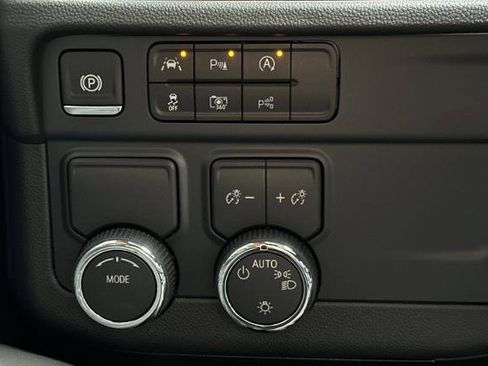 New 2026 Chevrolet Suburban LS w/ LPO, Dark Essentials Package image 31