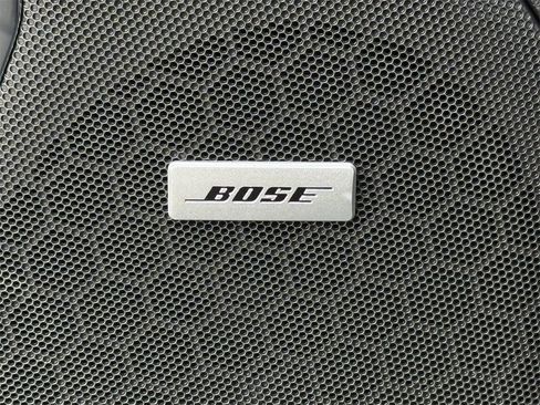 New 2026 Chevrolet Suburban LT image 18