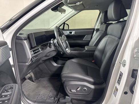 Used 2024 Hyundai Santa Fe SEL AWD/4WD image 11