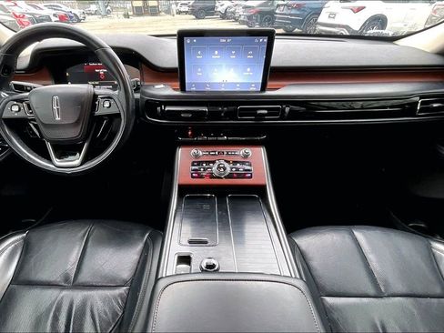 Used 2020 Lincoln Aviator Reserve image 20