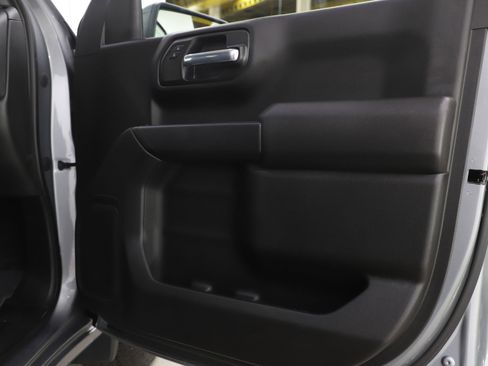 Used 2023 GMC Sierra 1500 Pro w/ Graphite Edition image 9