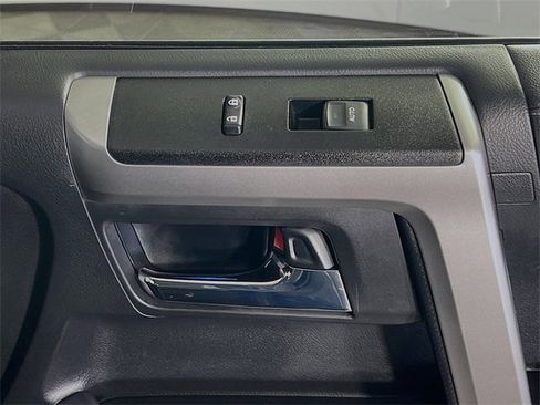 Used 2021 Toyota 4Runner Limited image 31