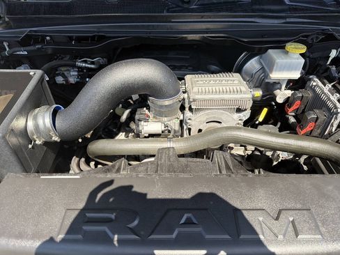 Used 2022 RAM 1500 Limited AWD/4WD image 13