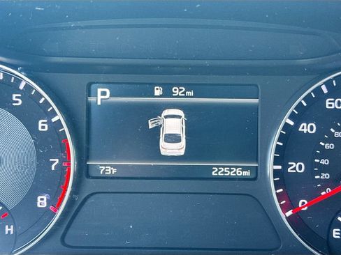 Certified 2024 Kia Forte LXS w/ LXS Technology Package FWD image 15