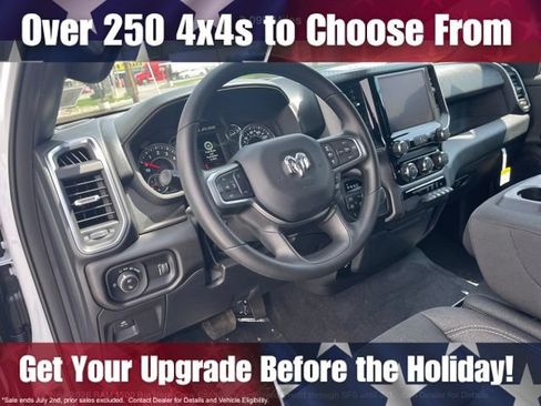 Used 2025 RAM 1500 Big Horn AWD/4WD image 13