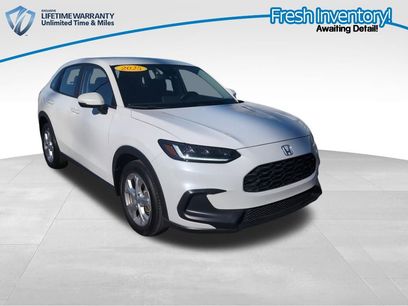 Used 2025 Honda HR-V LX