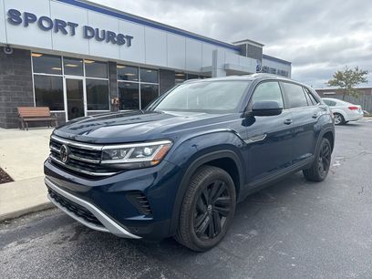 Used 2023 Volkswagen Atlas Cross Sport SE w/ Black Wheel Package