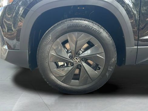 New 2026 Volkswagen Taos S image 23
