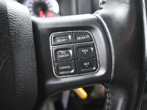 Used 2019 RAM 1500 Big Horn AWD/4WD image 25