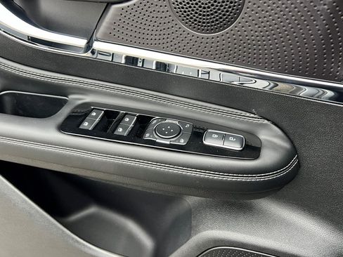 New 2026 Lincoln Corsair Premiere image 22