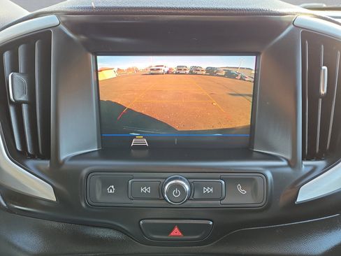 Used 2021 GMC Terrain SLE w/ Driver Convenience Package image 19