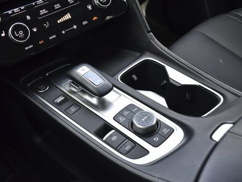 Certified 2024 INFINITI QX60 Pure FWD image 12