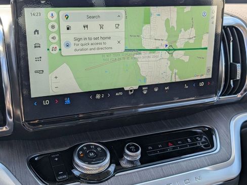 New 2026 Ford Expedition Platinum AWD/4WD image 4