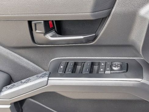 Certified 2025 Toyota Tacoma SR AWD/4WD image 24