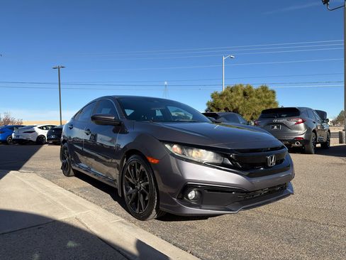 Used 2019 Honda Civic Sport image 4