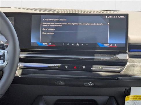 Used 2026 BMW 530i w/ M Sport Package image 12