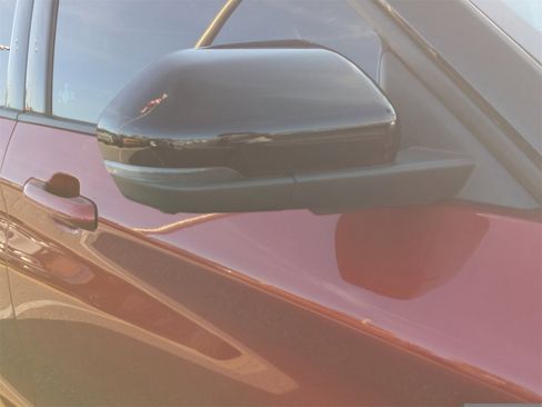 Used 2025 Ford Explorer Platinum w/ Ultimate Package image 11