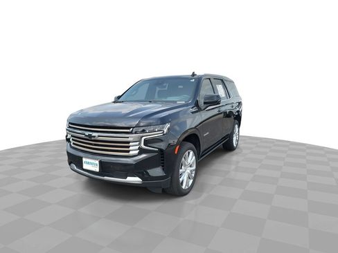 Certified 2024 Chevrolet Tahoe High Country RWD image 4