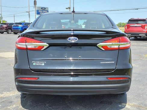 Used 2019 Ford Fusion Energi Titanium image 22