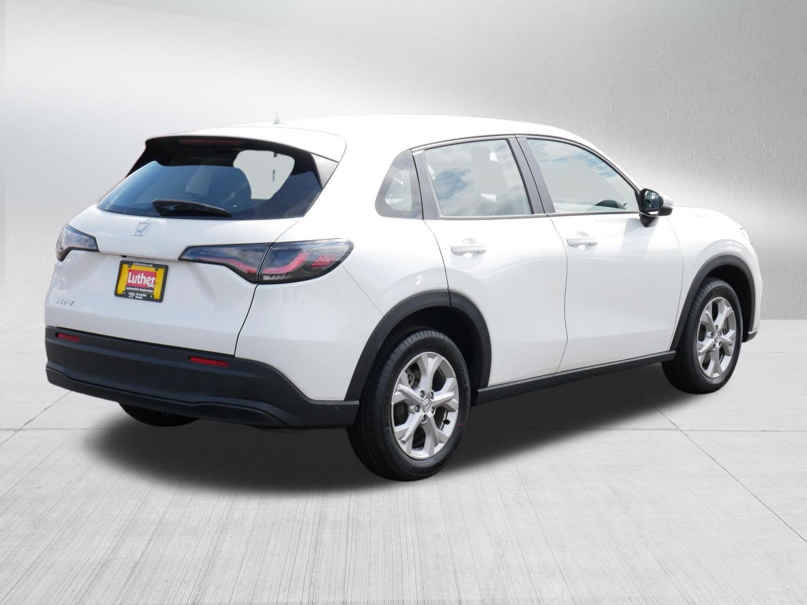 Used 2024 Honda HR-V LX image 7