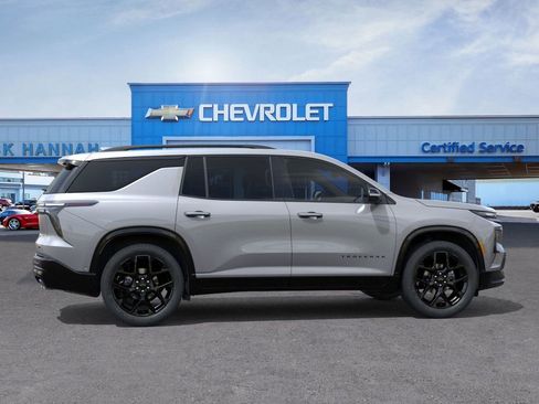 New 2026 Chevrolet Traverse RS w/ LPO, Floor Liner Package image 6