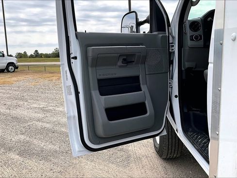 New 2025 Ford E-350 and Econoline 350 Super Duty w/ Power Equipment Group image 12