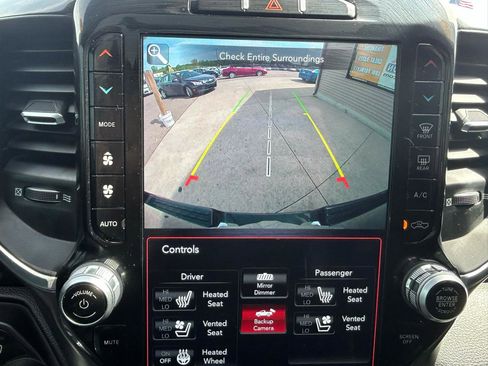 Used 2021 RAM 1500 Laramie w/ Sport Appearance Package AWD/4WD image 26