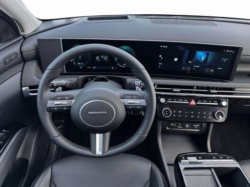 New 2026 Hyundai Tucson Limited AWD/4WD image 17