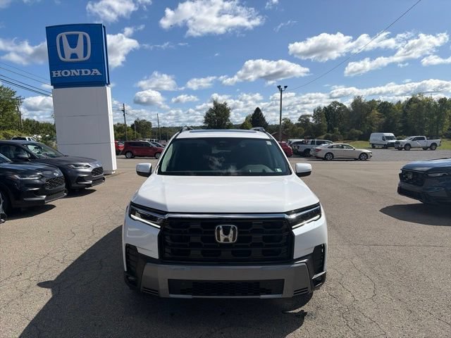New 2026 Honda Pilot Elite image 2
