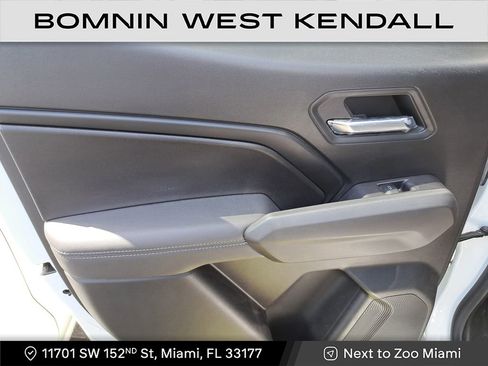 Used 2024 Chevrolet Colorado LT w/ LT Convenience Package image 16