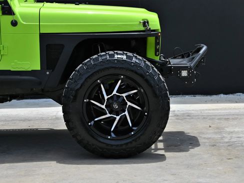 Used 2002 Jeep Wrangler X image 11