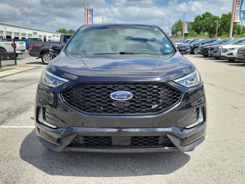 Certified 2022 Ford Edge ST w/ Equipment Group 401A AWD/4WD image 2