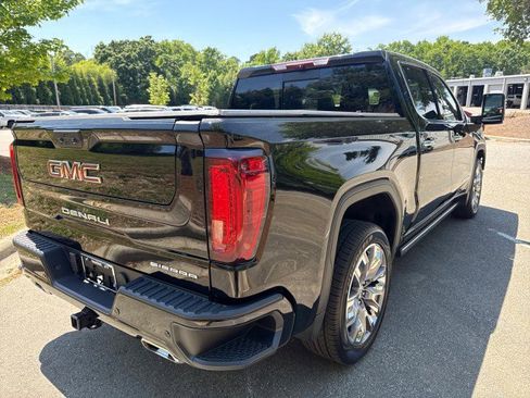 Used 2024 GMC Sierra 1500 Denali w/ Denali Reserve Package AWD/4WD image 7